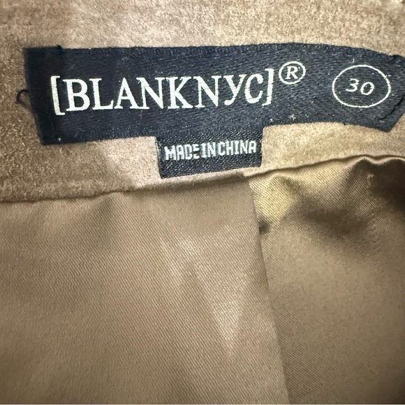 Blank NYC camel suede mini skirt size 30 - Picture 6 of 9